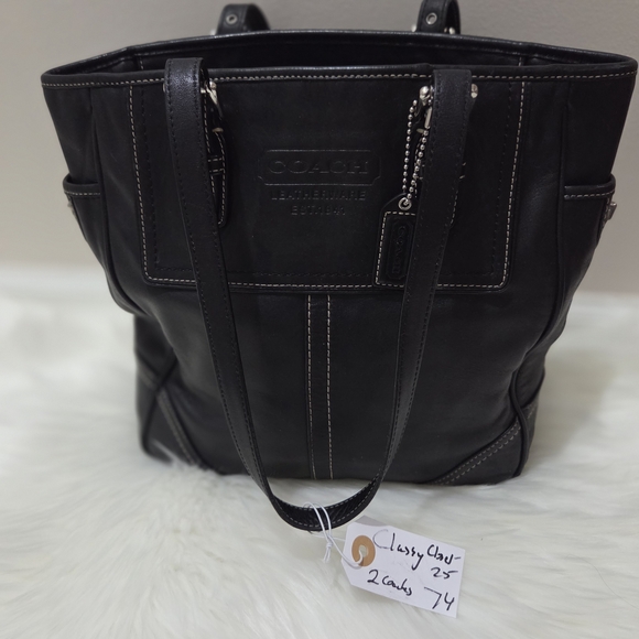 Coach Legacy Hampton Gallery Tote (Style F10412) in Black Leather - Vintage - Picture 2 of 8